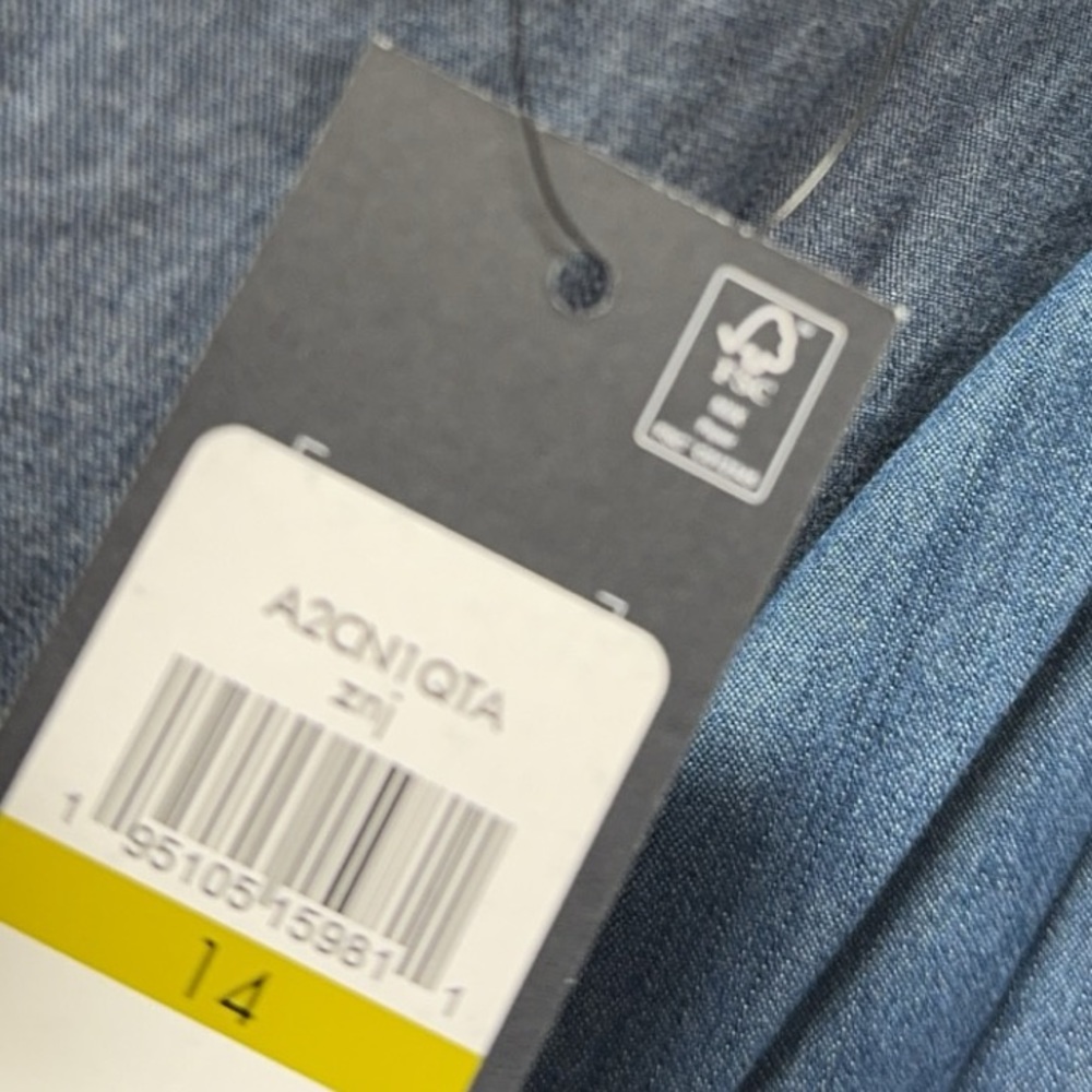 Tommy Hilfiger Denim Beautiful Yet Comfy Maxi Dress - Picture 6 of 6